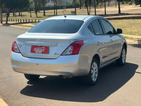 NISSAN Versa Sedan 1.6 16V 4P FLEX SV, Foto 7