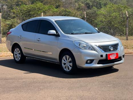NISSAN Versa Sedan 1.6 16V 4P FLEX SV, Foto 16