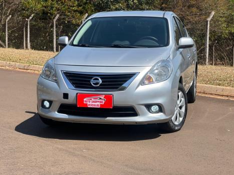 NISSAN Versa Sedan 1.6 16V 4P FLEX SV, Foto 18