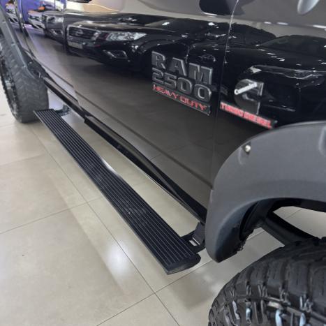 RAM 2500 6.7 I6 24V SLT CABINE DUPLA TURBO DIESEL LARAMIE 4X4 AUTOMTICO, Foto 7