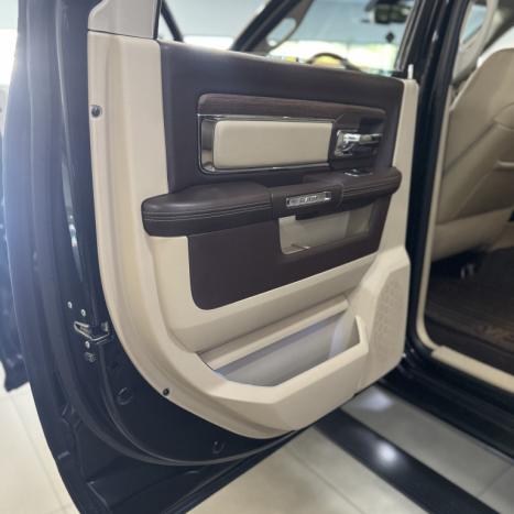 RAM 2500 6.7 I6 24V SLT CABINE DUPLA TURBO DIESEL LARAMIE 4X4 AUTOMTICO, Foto 13