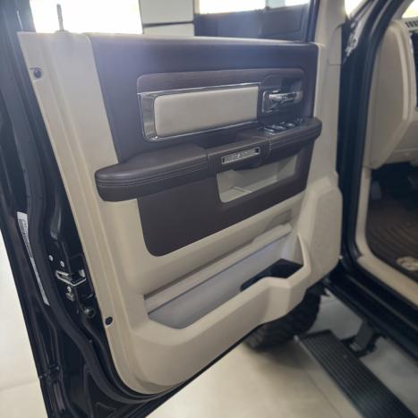 RAM 2500 6.7 I6 24V SLT CABINE DUPLA TURBO DIESEL LARAMIE 4X4 AUTOMTICO, Foto 14