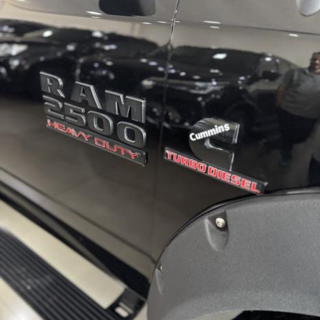 RAM 2500 6.7 I6 24V SLT CABINE DUPLA TURBO DIESEL LARAMIE 4X4 AUTOMTICO, Foto 18