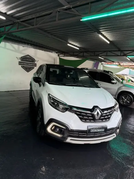 RENAULT Captur 1.3 16V 4P FLEX TCE ICONIC TURBO X-TRONIC AUTOMTICO CVT, Foto 2