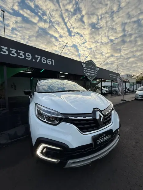 RENAULT Captur 1.3 16V 4P FLEX TCE ICONIC TURBO X-TRONIC AUTOMTICO CVT, Foto 5