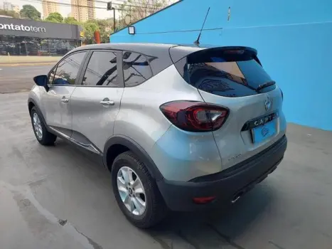 RENAULT Captur 1.6 16V 4P FLEX SCE LIFE X-TRONIC CVT, Foto 4