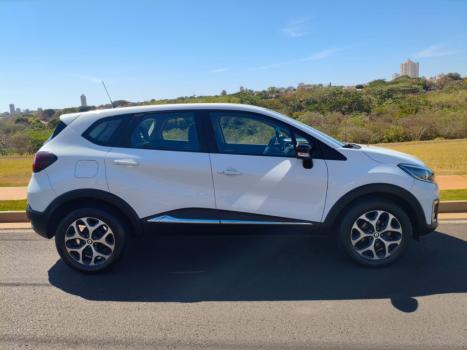 RENAULT Captur 1.6 16V 4P FLEX SCE INTENSE X-TRONIC CVT, Foto 3