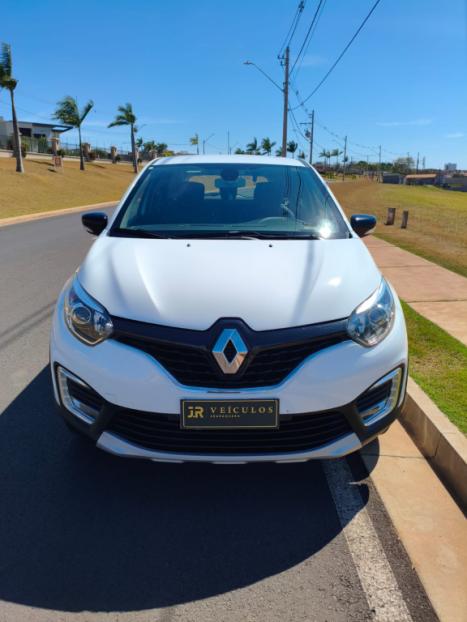 RENAULT Captur 1.6 16V 4P FLEX SCE INTENSE X-TRONIC CVT, Foto 5