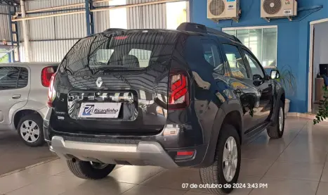 RENAULT Duster 1.6 16V 4P FLEX DYNAMIQUE AUTOMTICO CVT, Foto 2