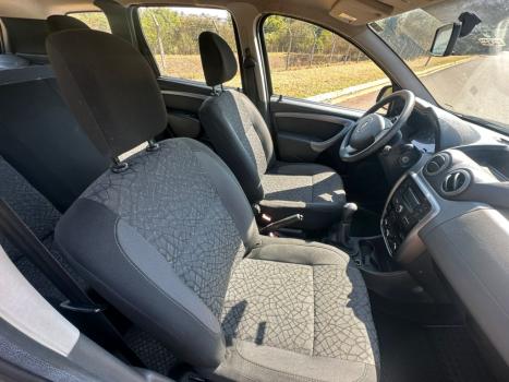 RENAULT Duster 1.6 16V 4P FLEX OUTDOOR, Foto 10