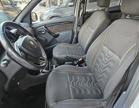 RENAULT Duster 1.6 16V 4P FLEX DYNAMIQUE AUTOMTICO CVT, Foto 8