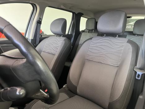 RENAULT Duster 2.0 16V 4P FLEX DYNAMIQUE AUTOMTICO, Foto 9