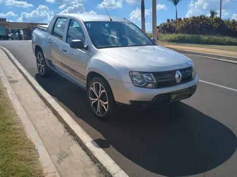 RENAULT Duster Oroch 1.6 16V 4P EXPRESS FLEX, Foto 2