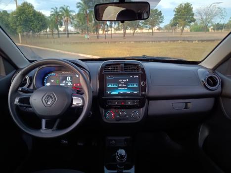 RENAULT Kwid 1.0 12V 4P SCE FLEX INTENSE, Foto 3