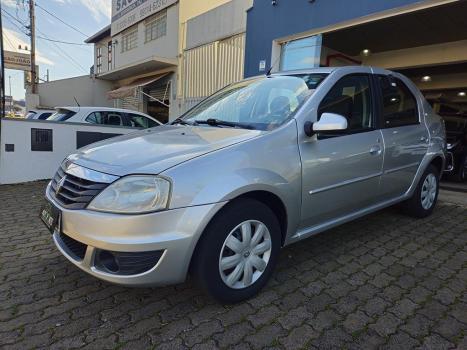 RENAULT Logan 1.0 16V 4P FLEX EXPRESSION, Foto 2