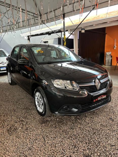 RENAULT Logan 1.0 16V 4P FLEX EXPRESSION, Foto 2