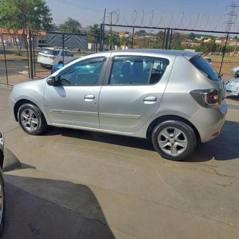 RENAULT Sandero 1.6 4P VIBE, Foto 10