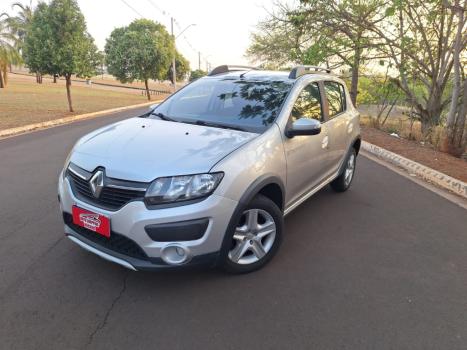 RENAULT Sandero 1.6 16V 4P FLEX STEPWAY, Foto 1