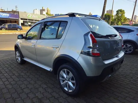 RENAULT Sandero 1.6 16V 4P FLEX SCE STEPWAY, Foto 6