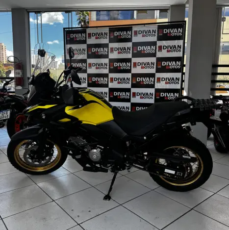 SUZUKI DL 650 V-Strom XT, Foto 1