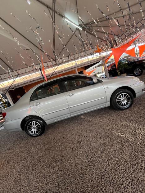 TOYOTA Corolla 1.6 16V 4P XLI, Foto 5