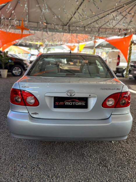 TOYOTA Corolla 1.6 16V 4P XLI, Foto 9