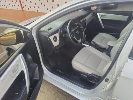 TOYOTA Corolla 2.0 16V 4P FLEX XEI DIRECT SHIFT AUTOMTICO CVT, Foto 13