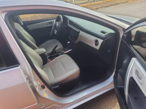 TOYOTA Corolla 2.0 16V 4P FLEX XEI DIRECT SHIFT AUTOMTICO CVT, Foto 9