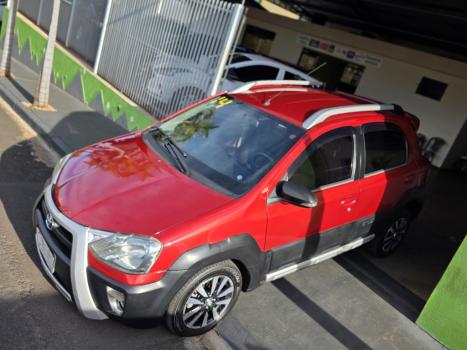 TOYOTA Etios Cross 1.5 16V 4P, Foto 2
