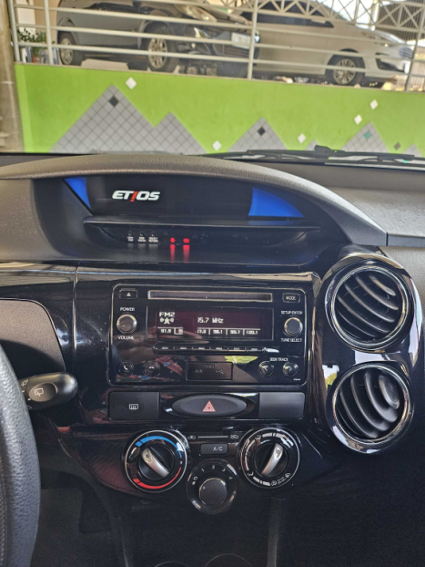 TOYOTA Etios Hatch 1.5 16V 4P FLEX XS, Foto 5