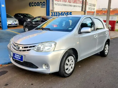 TOYOTA Etios Hatch 1.3 16V 4P FLEX XS, Foto 1