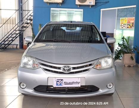 TOYOTA Etios Hatch 1.3 16V 4P FLEX XS, Foto 5