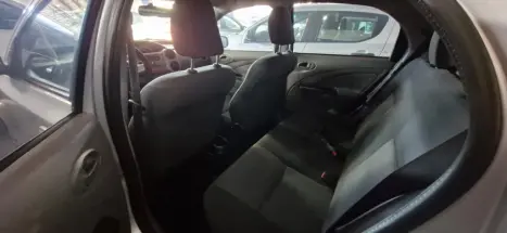 TOYOTA Etios Hatch 1.3 16V 4P FLEX XS, Foto 9