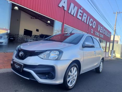 TOYOTA Etios Hatch 1.5 16V 4P FLEX X PLUS AUTOMTICO, Foto 3