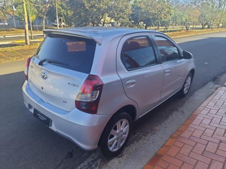 TOYOTA Etios Hatch 1.5 16V 4P FLEX X PLUS AUTOMTICO, Foto 7