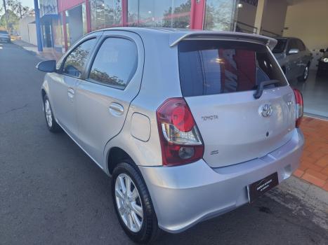 TOYOTA Etios Hatch 1.5 16V 4P FLEX X PLUS AUTOMTICO, Foto 5