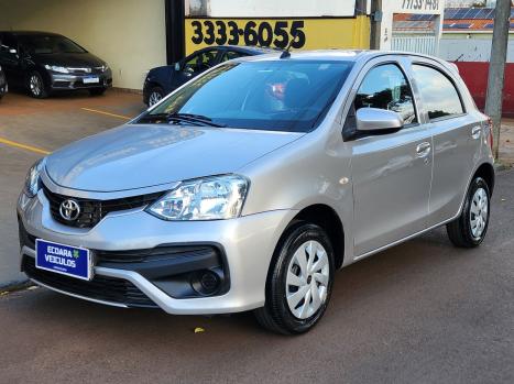 TOYOTA Etios Hatch 1.3 16V 4P FLEX X, Foto 1