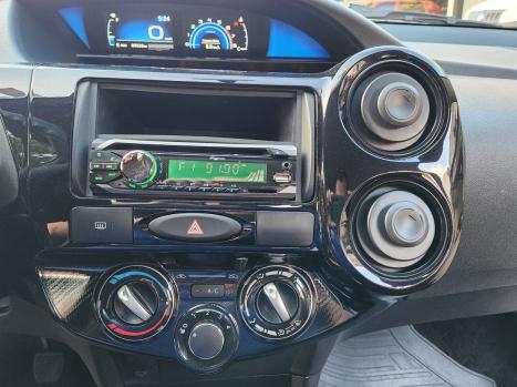 TOYOTA Etios Hatch 1.3 16V 4P FLEX X, Foto 17