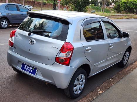TOYOTA Etios Hatch 1.3 16V 4P FLEX X, Foto 8