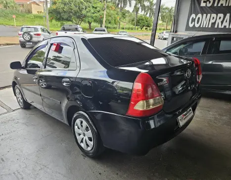 TOYOTA Etios Sedan 1.5 16V 4P FLEX X, Foto 4