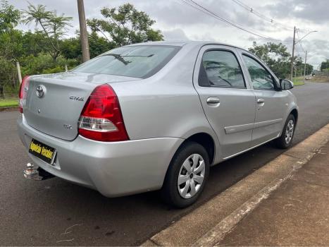 TOYOTA Etios Sedan 1.5 16V 4P FLEX X, Foto 6