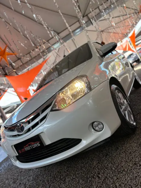 TOYOTA Etios Sedan 1.5 16V 4P FLEX XLS AUTOMTICO, Foto 4