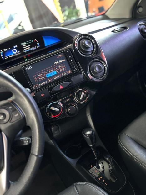 TOYOTA Etios Sedan 1.5 16V 4P FLEX XLS AUTOMTICO, Foto 15