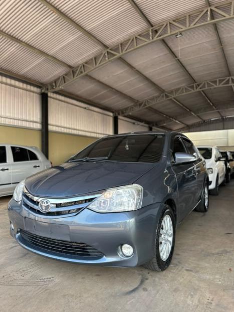 TOYOTA Etios Sedan 1.5 16V 4P FLEX XLS, Foto 2