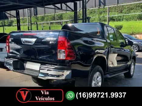 TOYOTA Hilux , Foto 4