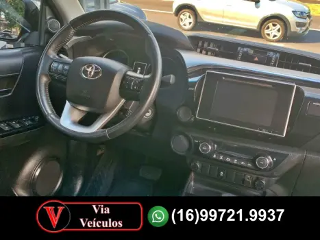 TOYOTA Hilux , Foto 5
