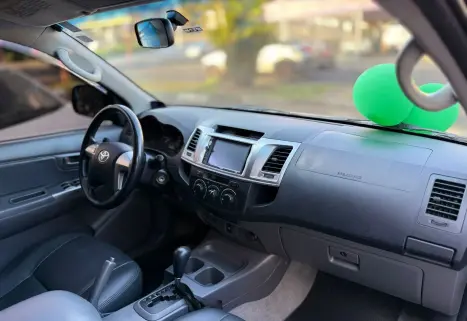 TOYOTA Hilux , Foto 11