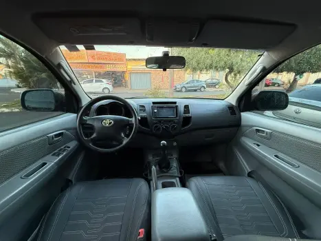 TOYOTA Hilux , Foto 6