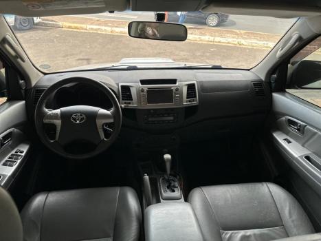 TOYOTA Hilux Caminhonete 3.0 16V 4P SRV TURBO DIESEL CABINE DUPLA, Foto 5