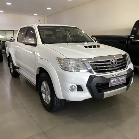 TOYOTA Hilux Caminhonete 3.0 4P SRV DIESEL CABINE DUPLA, Foto 1